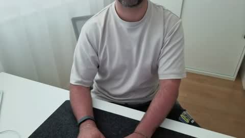 Forbidden Shape online show from July 7, 2:32 pm