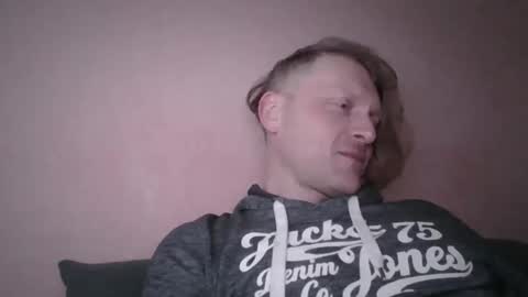 Snapshot of forgotten_lover chatting on February 14, 4:09 pm forgotten_lover online show from February 14, 4:09 pm