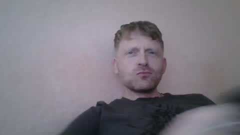 Snapshot of forgotten_lover chatting on September 22, 7:52 am forgotten_lover online show from September 22, 7:52 am