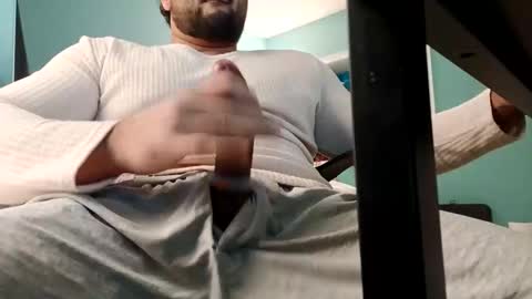 fortyfourfifty online show from January 4, 10:45 pm