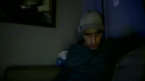 Snapshot of fouraide42 chatting on March 9, 5:00 am fouraide42 online show from March 9, 5:00 am