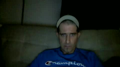 Snapshot of fouraide42 chatting on December 26, 12:05 pm fouraide42 online show from December 26, 12:05 pm