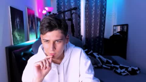 Foxicfu online show from September 26, 12:14 pm