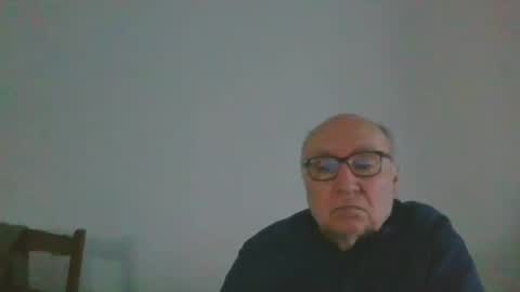 Snapshot of fra94 chatting on February 23, 1:38 pm fra94 online show from February 23, 1:38 pm