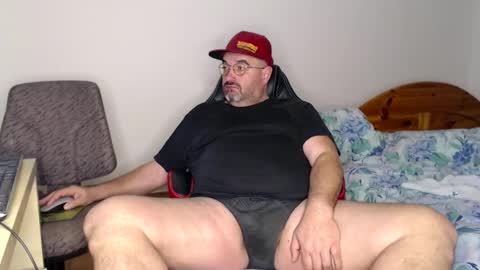 Fraboys online show from January 17, 8:02 am