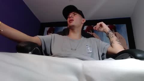 Fran online show from December 9, 2:56 am