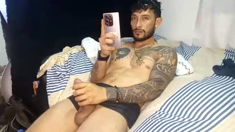 frankdanielsmolano online show from July 14, 2:05 am