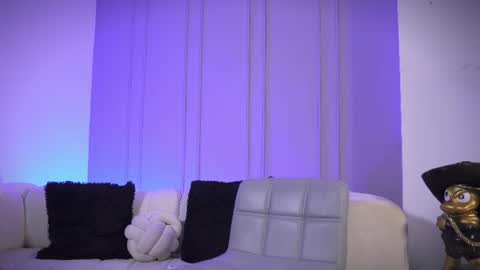 Frank Farrell. Hey remember to give me a thumbs up Ty online show from March 14, 12:17 am