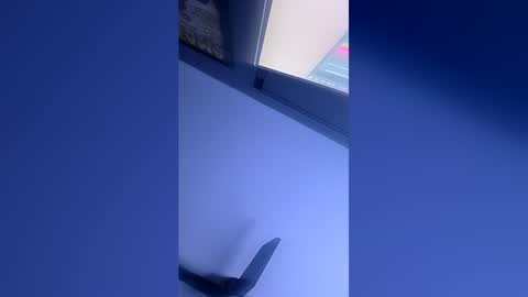 frankievw9 online show from August 5, 9:36 am