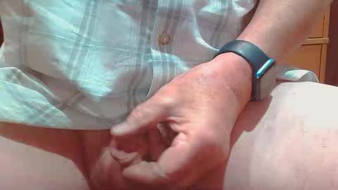 frankyj2 online show from September 24, 1:09 pm