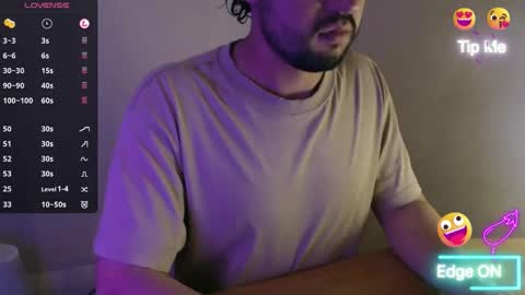 Snapshot of fred_555 chatting on September 25, 9:19 am fred_555 online show from September 25, 9:19 am