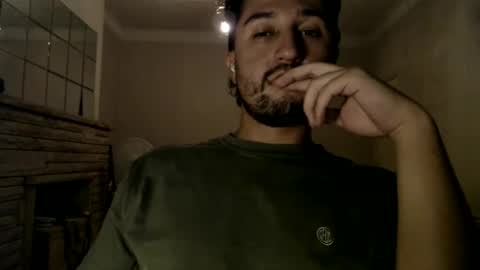 Snapshot of fred_555 chatting on February 14, 9:13 am fred_555 online show from February 14, 9:13 am