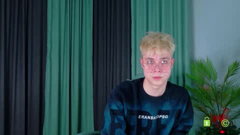 Fred online show from March 24, 8:24 pm