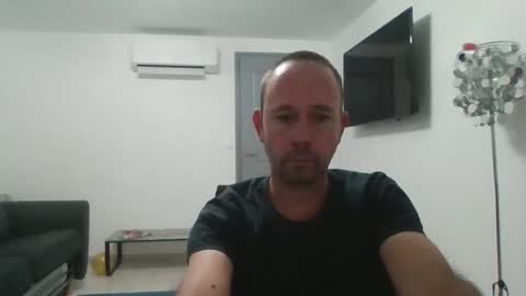 fredodu41 online show from October 29, 4:32 pm