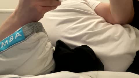 Snapshot of freeworldtoday chatting on January 17, 11:44 pm freeworldtoday online show from January 17, 11:44 pm