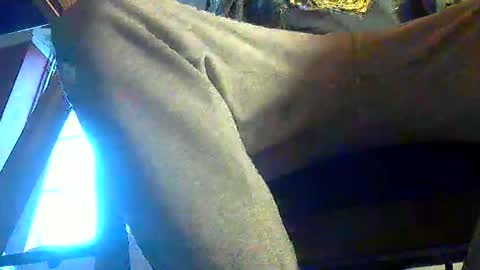 frenchpapalover online show from January 14, 8:52 am