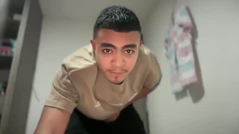 freyva_ online show from January 26, 12:58 am