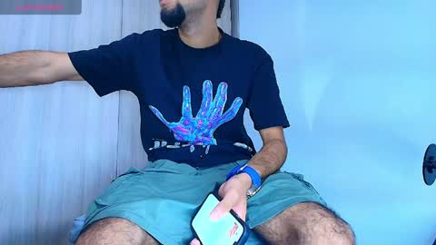 freyva_ online show from April 8, 1:28 am