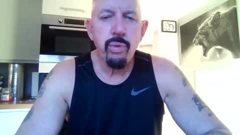 Snapshot of friskyneedsum chatting on February 27, 5:04 pm bob online show from February 27, 5:04 pm