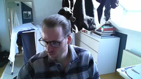 frozenyoga online show from February 23, 12:32 pm