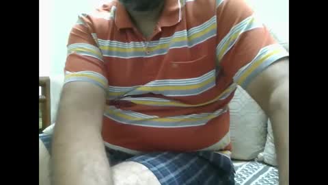 Snapshot of fruti_loops chatting on December 20, 6:13 pm fruti loops  Bull online show from December 20, 6:13 pm