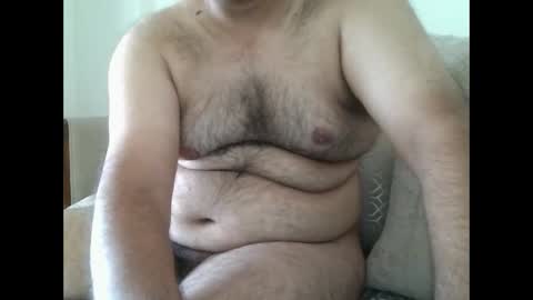 Snapshot of fruti_loops chatting on January 9, 6:06 am fruti loops  Bull online show from January 9, 6:06 am