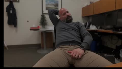 fuckadilf online show from January 6, 7:02 pm