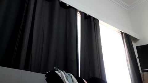 Snapshot of full4cefull chatting on December 7, 3:14 am Pizzaz online show from December 7, 3:14 am