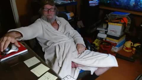 Snapshot of funmike2000 chatting on January 16, 10:53 am mike online show from January 16, 10:53 am