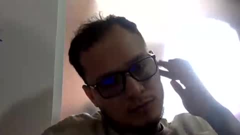 Snapshot of funnyboys18 chatting on October 14, 6:15 pm Zanty online show from October 14, 6:15 pm