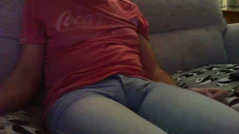 Snapshot of funslimguy chatting on January 9, 11:34 pm Funslimguy online show from January 9, 11:34 pm