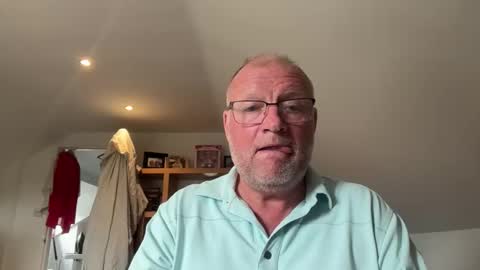 Snapshot of funtime88888 chatting on September 20, 1:11 pm funtime88888 online show from September 20, 1:11 pm