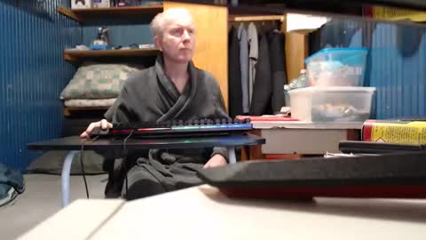 furosz online show from October 8, 11:25 am