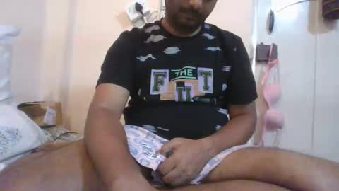 Snapshot of g0lu_ chatting on November 1, 10:52 am Nunnu online show from November 1, 10:52 am