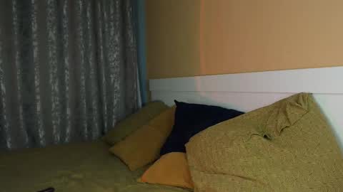 Ian online show from October 22, 8:45 pm