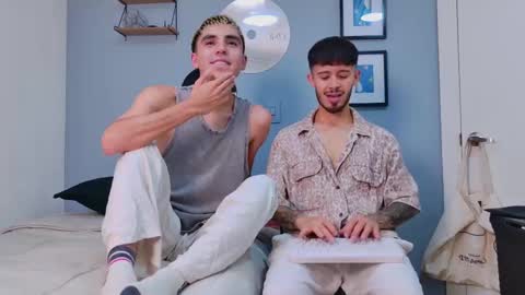 gabriel_and_geronimo online show from September 16, 3:40 am