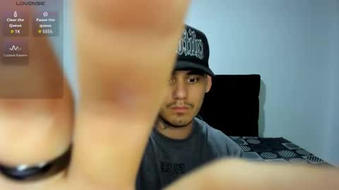 Snapshot of gabrieljr99 chatting on September 18, 2:57 am Gabe online show from September 18, 2:57 am