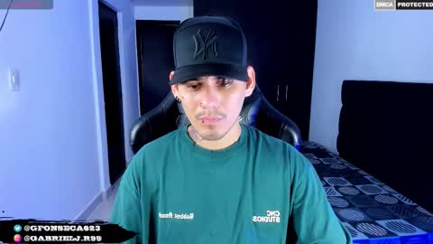 Snapshot of gabrieljr99 chatting on October 16, 4:09 am Gabe online show from October 16, 4:09 am