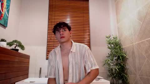 gabriell_ramirez_ online show from February 27, 3:36 am