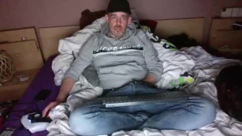 gabssss0802 online show from December 9, 10:43 am