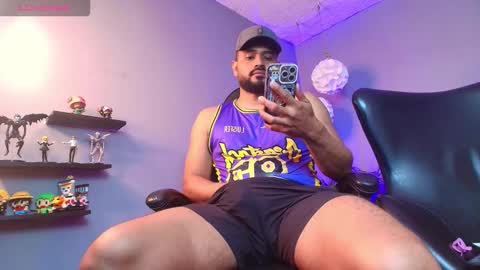 Snapshot of gael_meneses chatting on September 16, 4:41 pm Gael Meneses online show from September 16, 4:41 pm