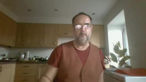 Snapshot of galacx chatting on February 18, 5:00 pm galacx online show from February 18, 5:00 pm