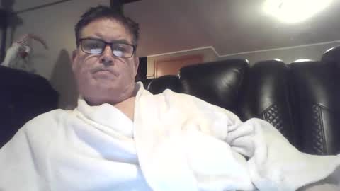 gameon1969 online show from December 25, 7:24 am