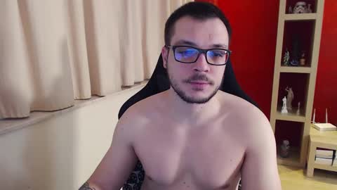 GangstaLover online show from December 30, 5:04 am