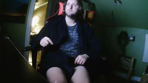 ganisishere online show from February 16, 8:45 am