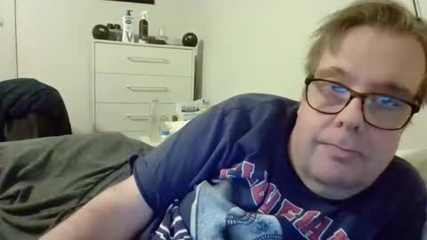 Gary online show from March 28, 4:24 am