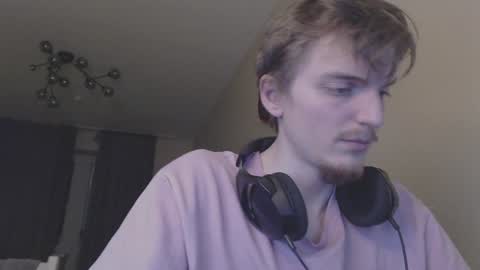 Snapshot of gasturfahe chatting on February 4, 12:29 am gasturfahe online show from February 4, 12:29 am