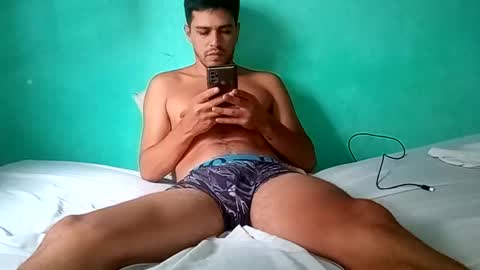 Feidddd online show from March 1, 6:11 pm