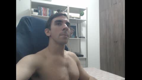 gatosarado23 online show from December 9, 11:09 pm