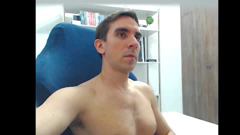 gatosarado23 online show from September 11, 2:10 am